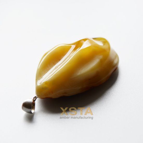 Wholesale amber pendant